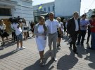 21 июля, Тимошенко идет на избирательный участок