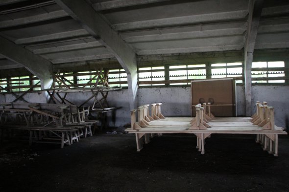 КП "Добробут" виготовляє на замовлення громади дерев'яні вироби та конструкції
