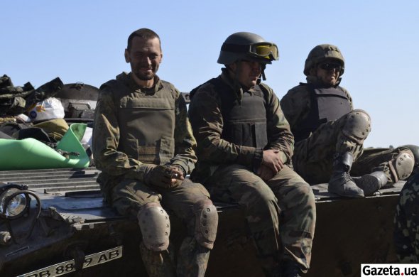 4 вересня 2014 року після обстрілу реактивними системами залпового вогню "Смерч" в районі села Дмитрівка