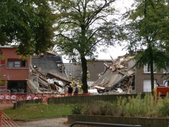 В Бельгии взрыв разрушил три дома