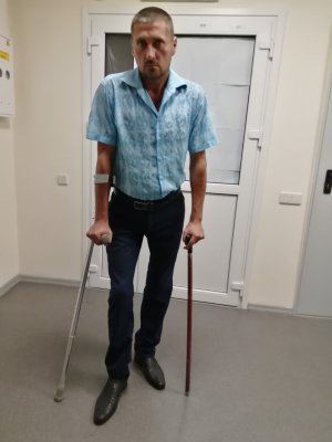 Во время болезни одна нога Ярослава стала на 5 сантиметров короче