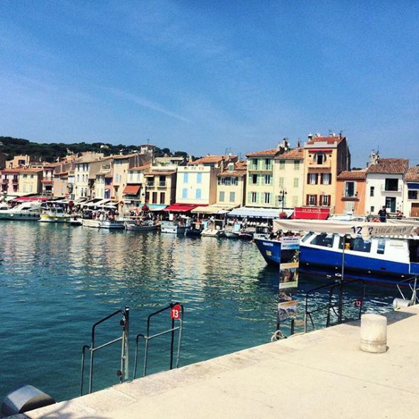 Приблизно третина населення Франції курить