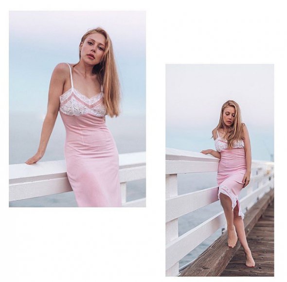 Українська співачка Тіна Кароль  позувала на морському узбережжі