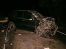 Під Києвом  сталася смертельна аварія за участі  Ford Kuga, Mercedes ML і Москвич-2141. Загинули 52-річні чоловік і дружина. Ще 2 людей  у лікарні