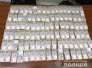 Грабіжники вкрали із сейфу на птахофермі в с. Новосілки Києво-Святошинського району на Київщині 600 тис. грн. Двох із трьох нападників затримали, частину грошей знайшли