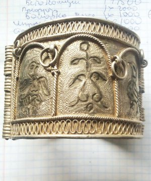 Наручний браслет часів княгині Ольги, знайдений в Гайсинському лісництві