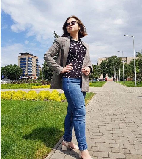 Зуби лікувати краще у приватній клініці.