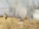 У Новосанжарському районі рятувальники тиждень гасили пожежу