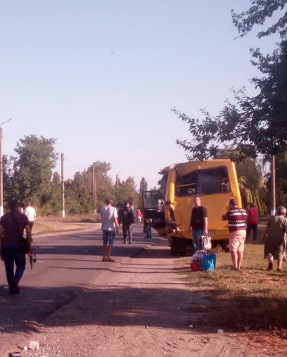 В поселке Шабо Одесской столкнулись маршрутки с пассажирами. Пострадали 19 человек