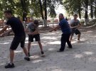 Спортивне свято у селі Дрозди пройшло активно і весело. Був і волейбол, теніс, більярд, шахи, шашки, дартс, а також перетягування линви та возу