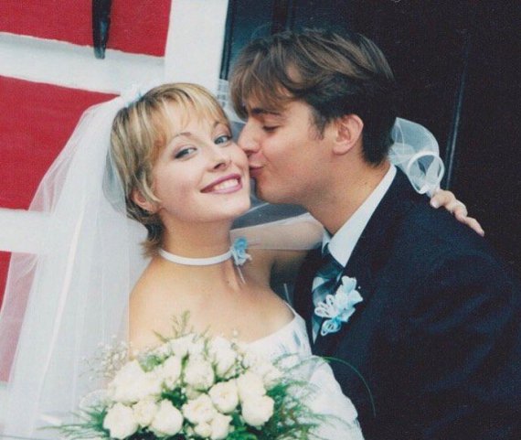 Олена та Сергій Кравець святкують річницю весілля - 17 років.