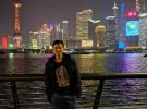 В Шанхае 13-летний Иван Лю с украинской-китайской семье выбросился из окна 13-го этажа. Не выдержал издевательств школьного учителя