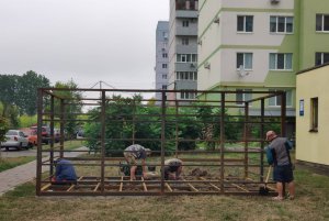 МАФ магазину "Кулиничі" хотіли встановити у мікрорайоні "Садовому" в Розсошенцях Полтавського району. Мешканці виступили проти