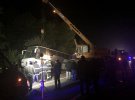 В Житомирской области грузовой автомобиль влетел в припаркованный пассажирский автобус. Девять человек погибли