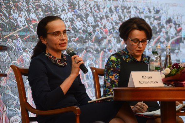 У Києві відбувся форум "Порядок денний нового парламенту: діалог громадянського суспільства, бізнесу та влади"за участі  лідерів політичних сил, представників бізнесу, громадянського суспільства, експертів та журналістів