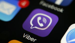 В Миграционной службе запустили электронную очередь с помощью Viber-бота. Фото: АЛЛО