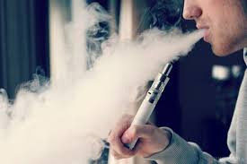 Кількість смертей від куріння вейпу в США  зросло до 14 чоловік