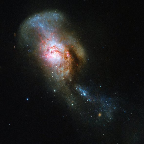 “Злиття Медузи” зроблене телескопом Hubble 