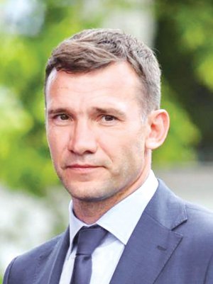 Андрій Шевченко очолив тренерський штаб збірної України у липні 2016 року. За ”Мілан” він грав вісім сезонів