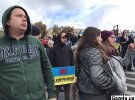 Люди протестуют против "формулы Штайнмайера"