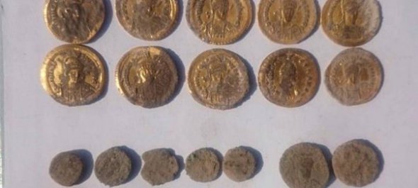 В Болгарском городке Девня обнаружили монеты, которые прятали от нашествия гуннов