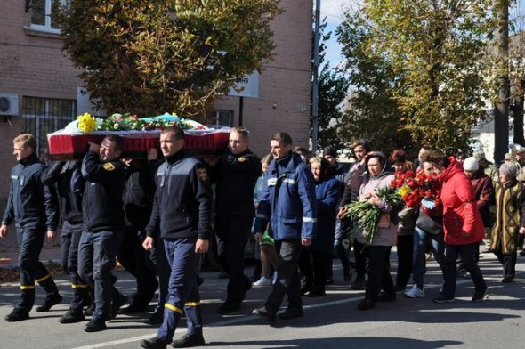 Загиблого на Донбасі українського воїна Івана Дейкуна поховали в Кіровоградській області