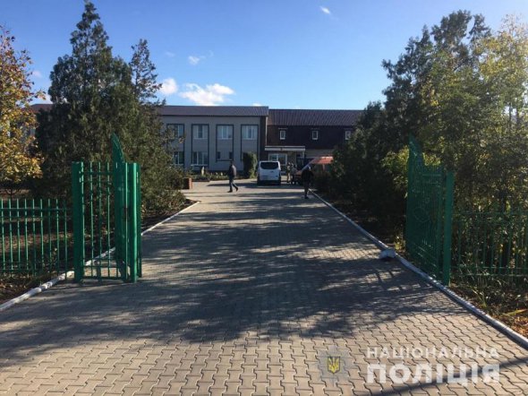 В Запорожской области директор интерната сдавал подопечных в «аренду». Дети работали на стройке