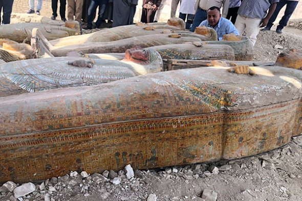 В Египте обнаружили 20 неповрежденных саркофагов