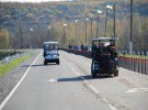 В Станице Луганской запустили 2-й электрокар, которым возят жителей ОРДЛО