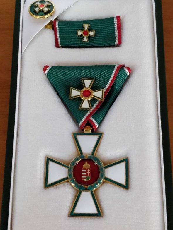 Москаля нагородили угорським хрестом "За заслуги"