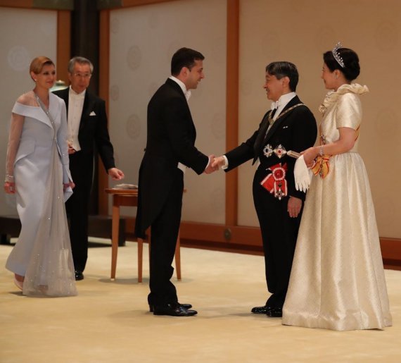 Владимир Зеленский вместе с императором Японии Нарухито и императрицей Масако