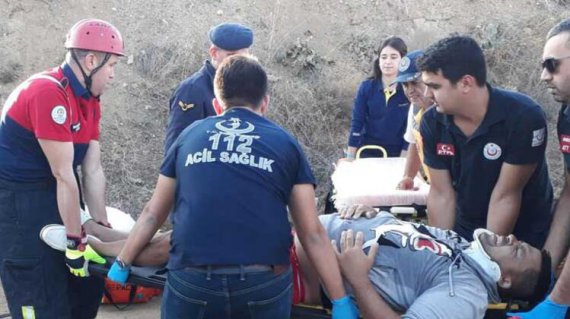 10 украинских туристов пострадали в результате ДТП в Турции