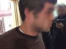У селі Софіївська Борщагівка на Київщині викрали 30-річного чоловіка. Бандити представилися правоохоронцями. Відібрали гроші та примусили написати боргову записку на тис