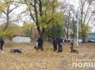 В Харькове возле супермаркета в результате перестрелки погиб мужчина, еще один получил ранения. Третий стрелок подорвался на гранате