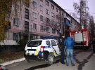 У м. Привілля  на Луганщині стався вибух у   5-ховому будинку № 3-А по вулиці Котовського.    39-річний чоловік зазнав поранень