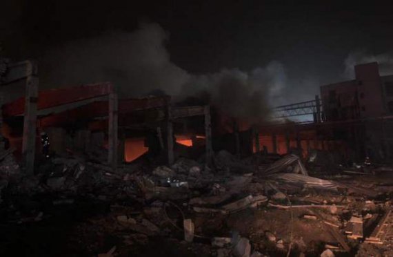 На маслоэкстракционном заводе «Потоки» в Днепре произошел взрыв, после которого начался пожар