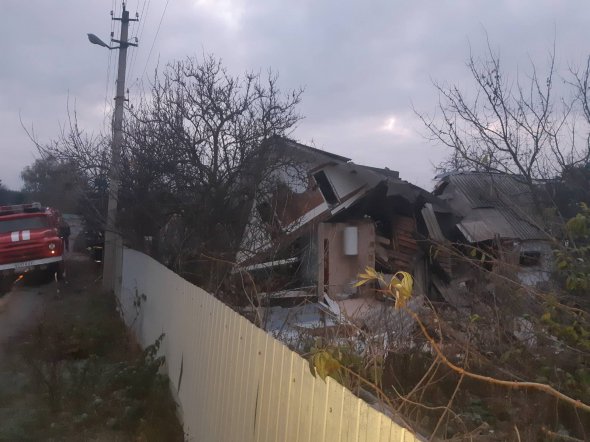 В с. Лишняя Макаровского района Киевской области взрывом газа разнесло дом