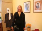 У Полтаві відкрилася авторська виставка Валентини Ануарової-Лісоколенко, що представляяє точні копії старовинного українського вбрання