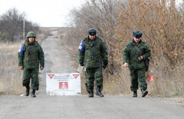 Так звані представники СЦКК бойовиків