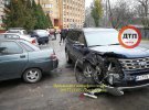 В Боярке пьяная девушка устроила масштабную аварию. Фото: dtp.kiev.ua