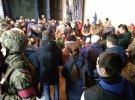 В Охтирці на Сумщині  прощаються з військовими, які загинули у Балаклії