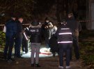 В Киеве на Подоле нашли труп мужчины с пробитой головой и веником на шее