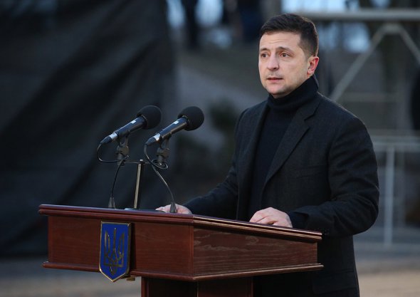Владимир Зеленский прочитал речь и объявил минуту молчания в память о жертвах Голодомора.