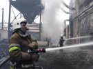 В Полтаве произошел пожар производственных помещений на площади более 1,5 кв. км.