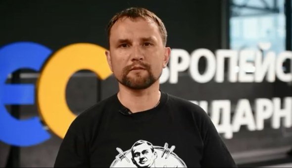 В'ятрович зайшов у Верховну Раду замість Ірини Луценко