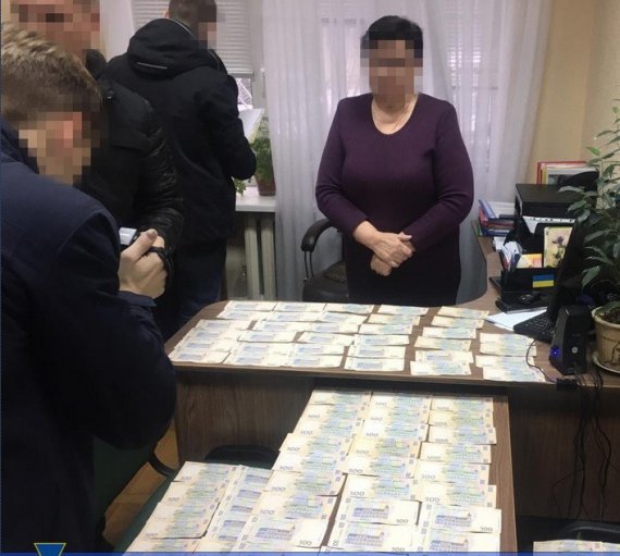 CБУ затримала двох керівників Національної академії аграрних наук за зловживання на держзакупівлях