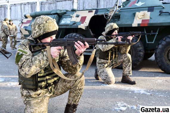 Ко Дню зборйних сил Украины военные организовали акцию "Один день в армии"