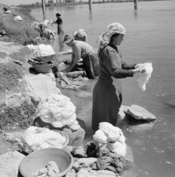 Португальцев в 1930-1950-х годах снимал фотограф Вернон Харрис