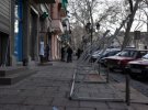 Будівлю на вулиці Троїцькій в Одесі, де розташовувався  коледж, обносять парканом