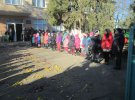 6 грудня  в селі Новомиколаївка  попрощалися з загиблою під час пожежі в Одеському коледжі  16-річною Ксенією Бабенко